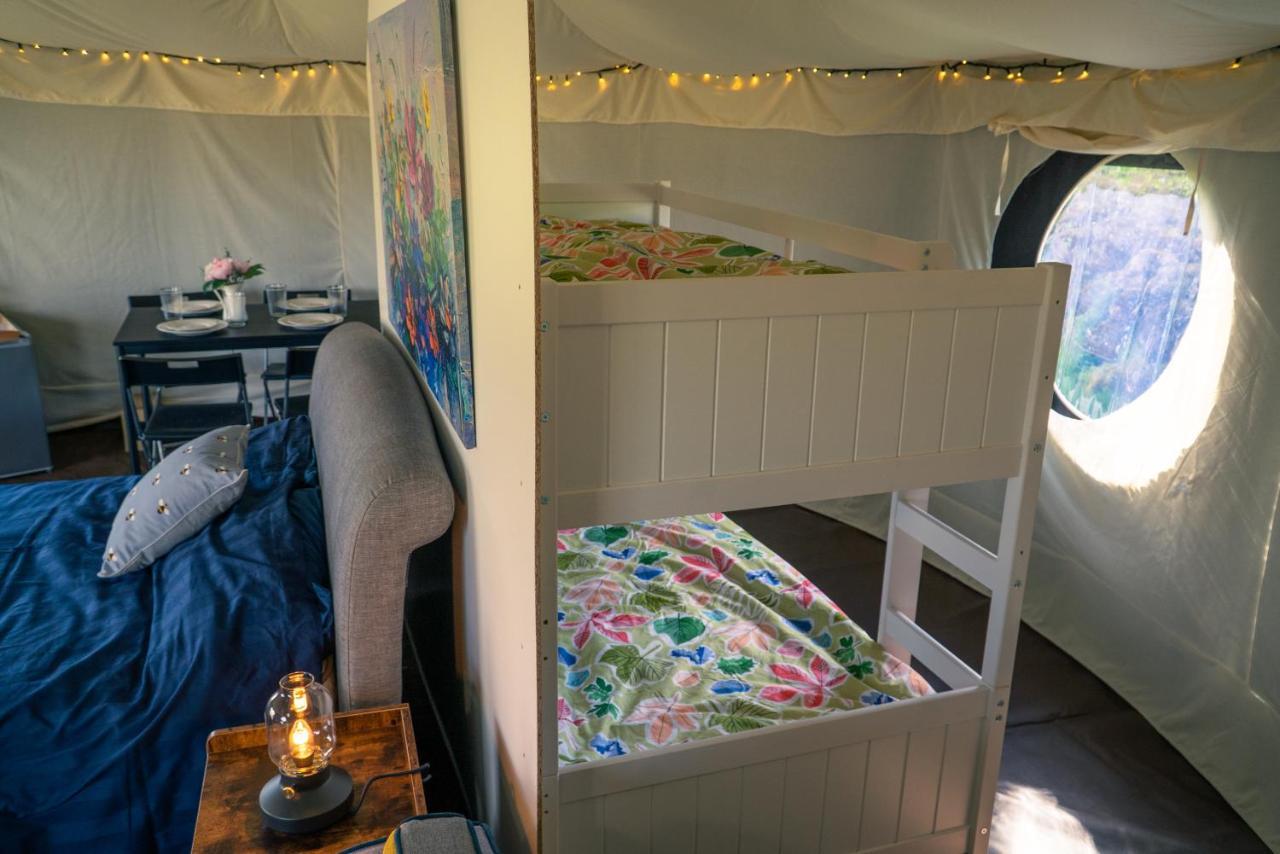 Little River Glamping Ballymoney Ngoại thất bức ảnh