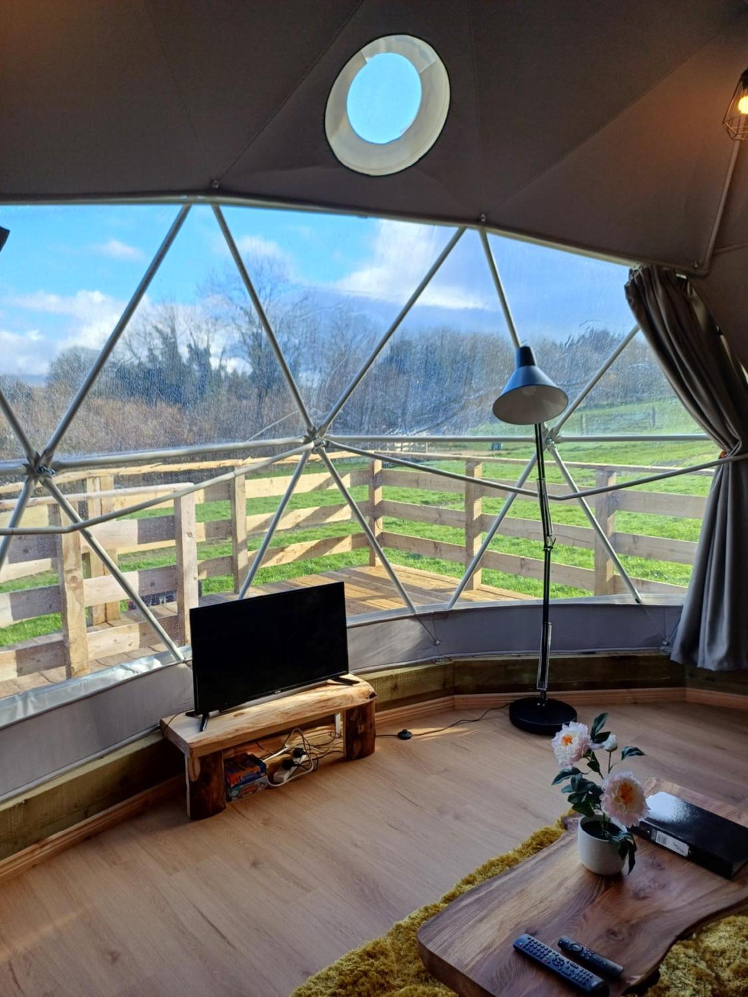 Little River Glamping Ballymoney Ngoại thất bức ảnh