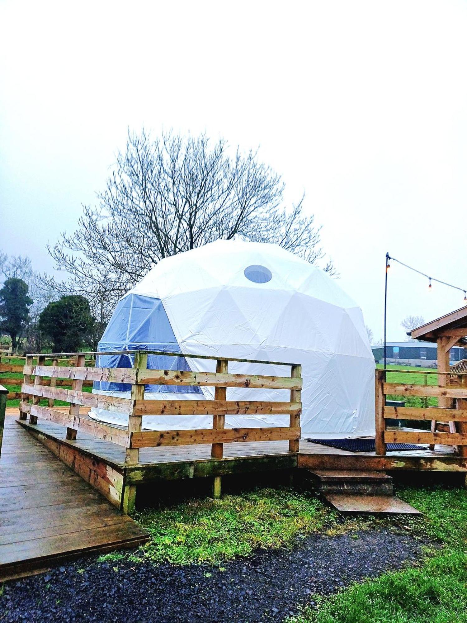 Little River Glamping Ballymoney Ngoại thất bức ảnh